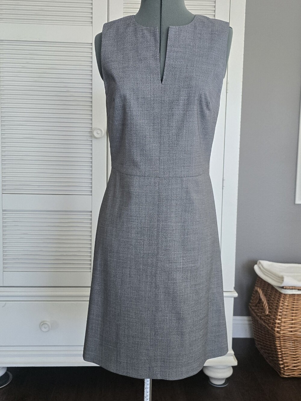 Theory | Gray Sleeveless Notch-Neck Midi Dress